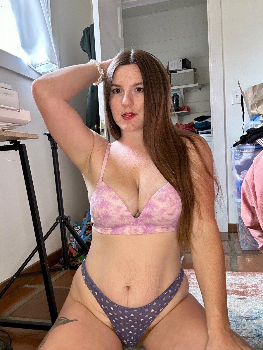 Lilymichifree profile picture