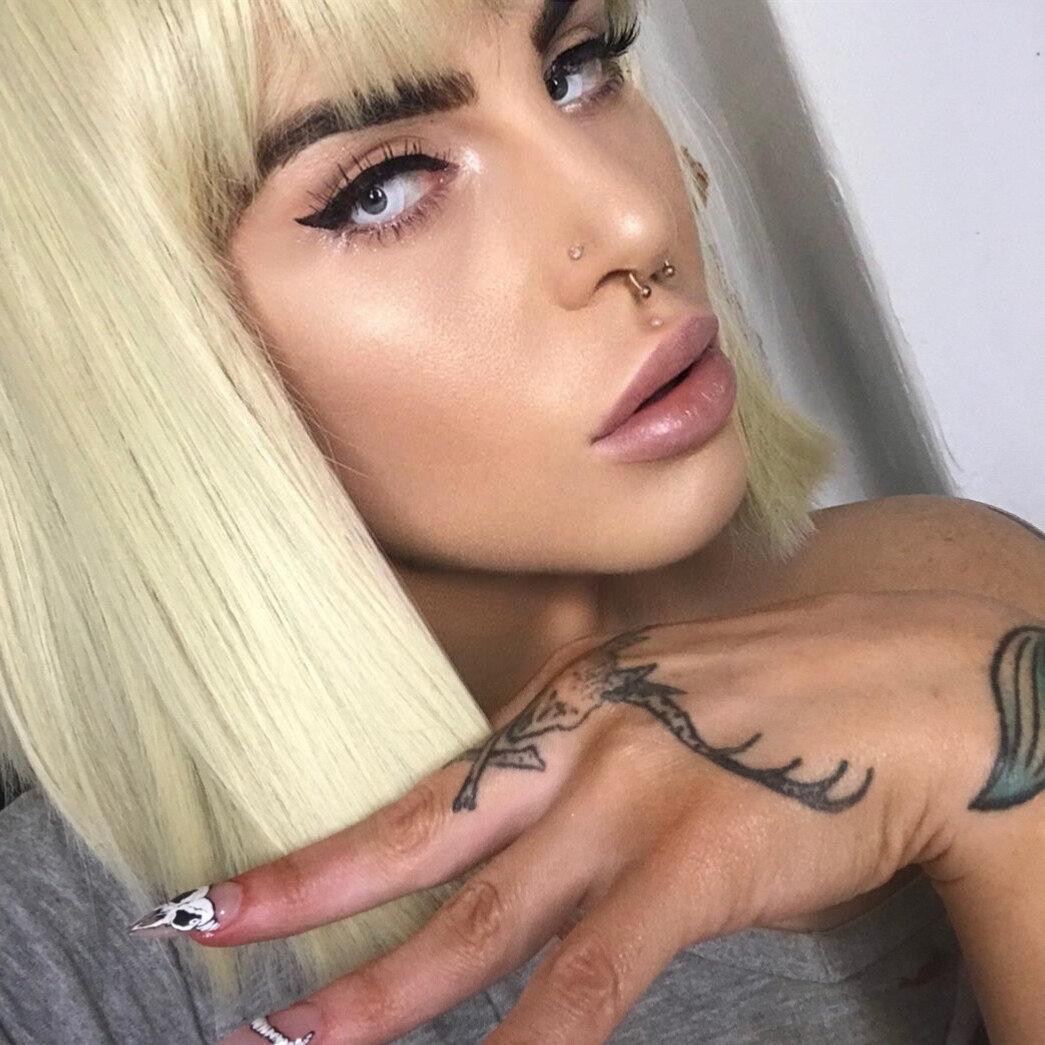 Lucyloe profile picture