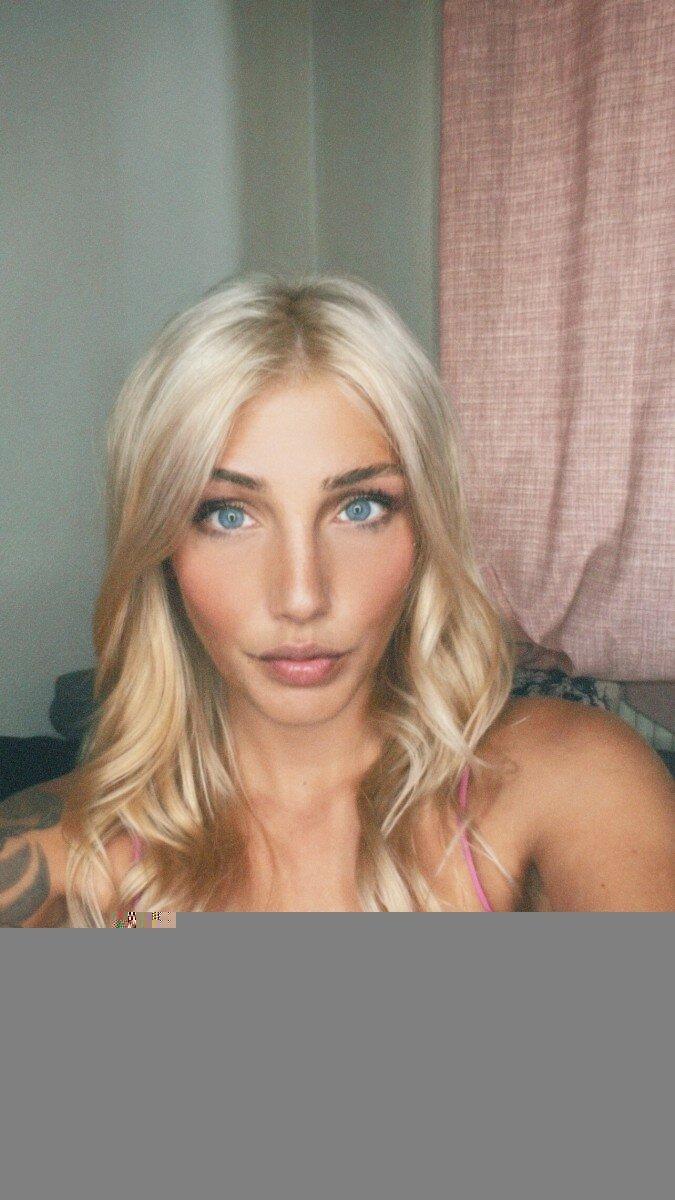 Manuela Elena 🦋 profile picture