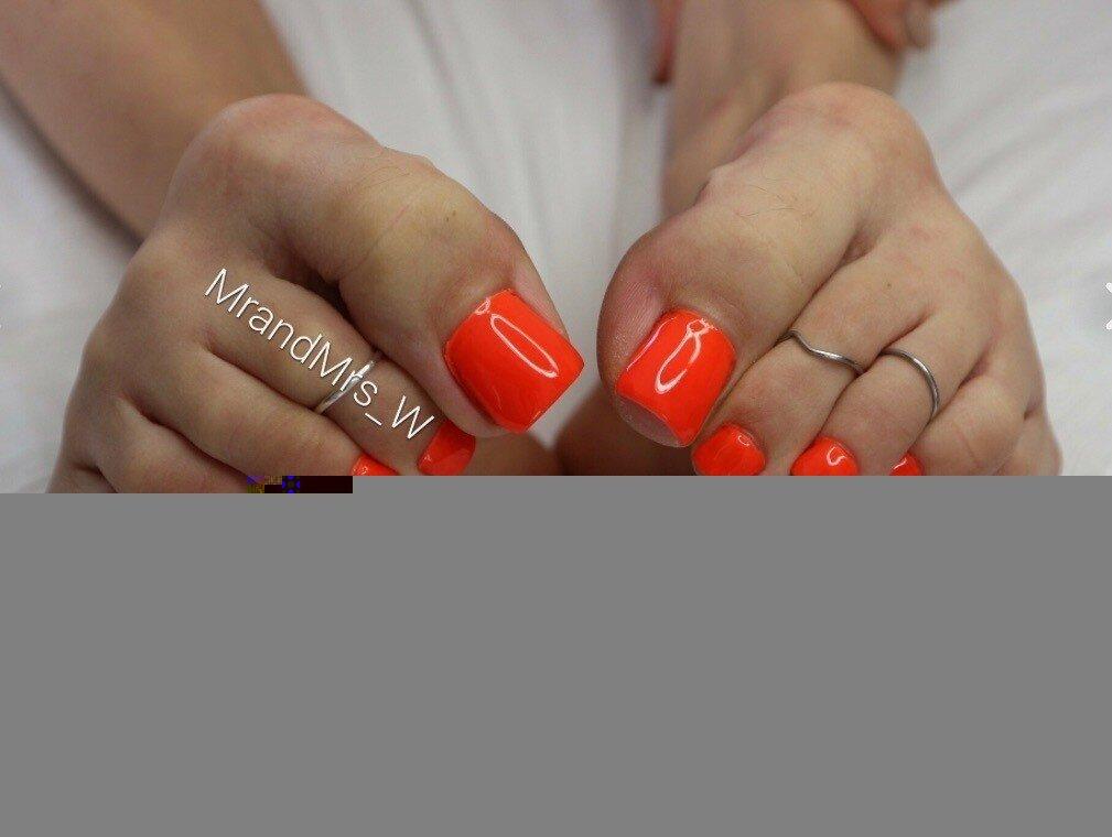 Mrandmrsw profile picture