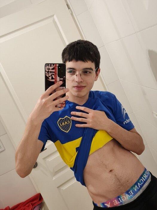 Nico18twinkg profile picture