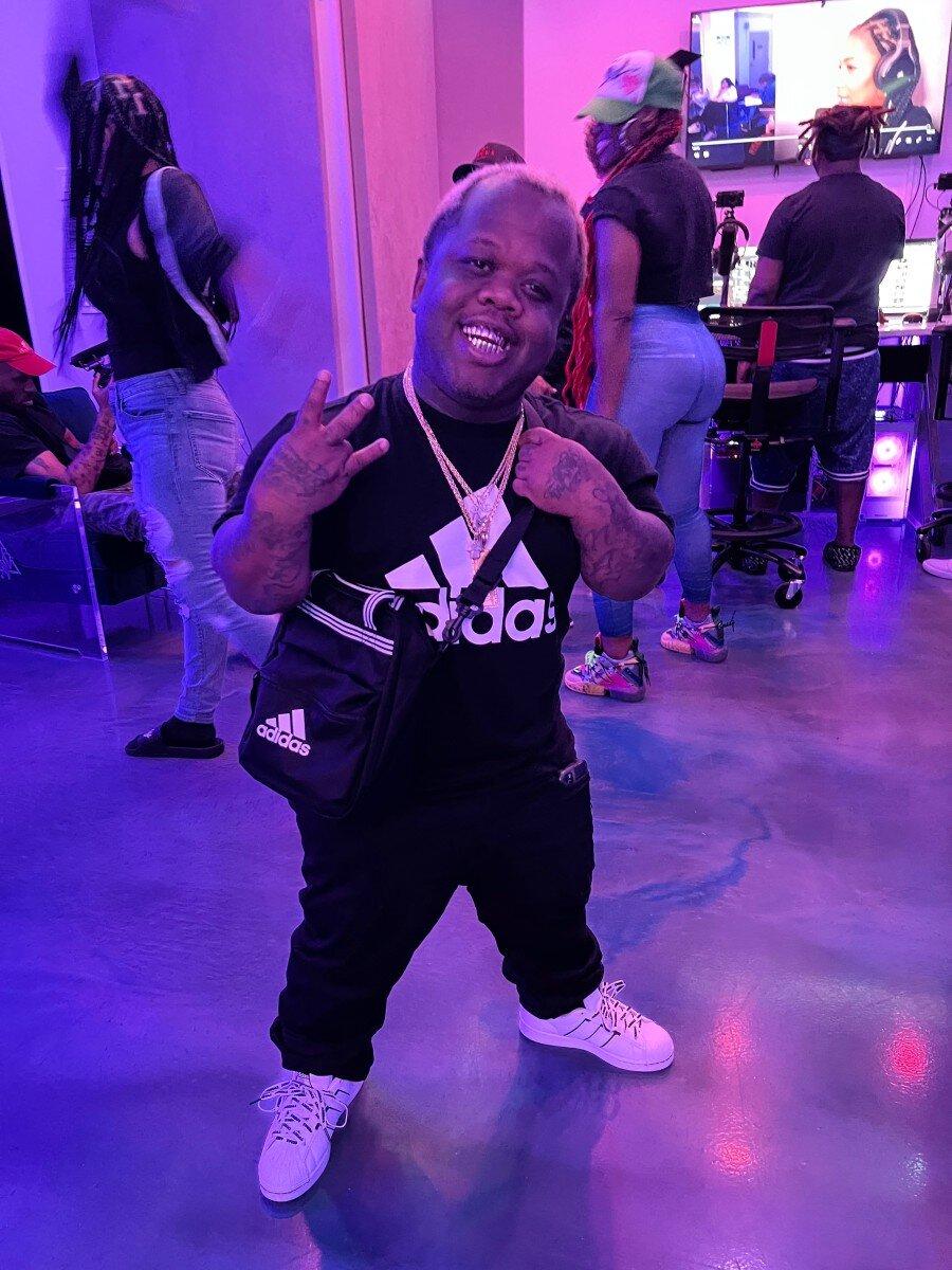 Officialmidgetmac profile picture