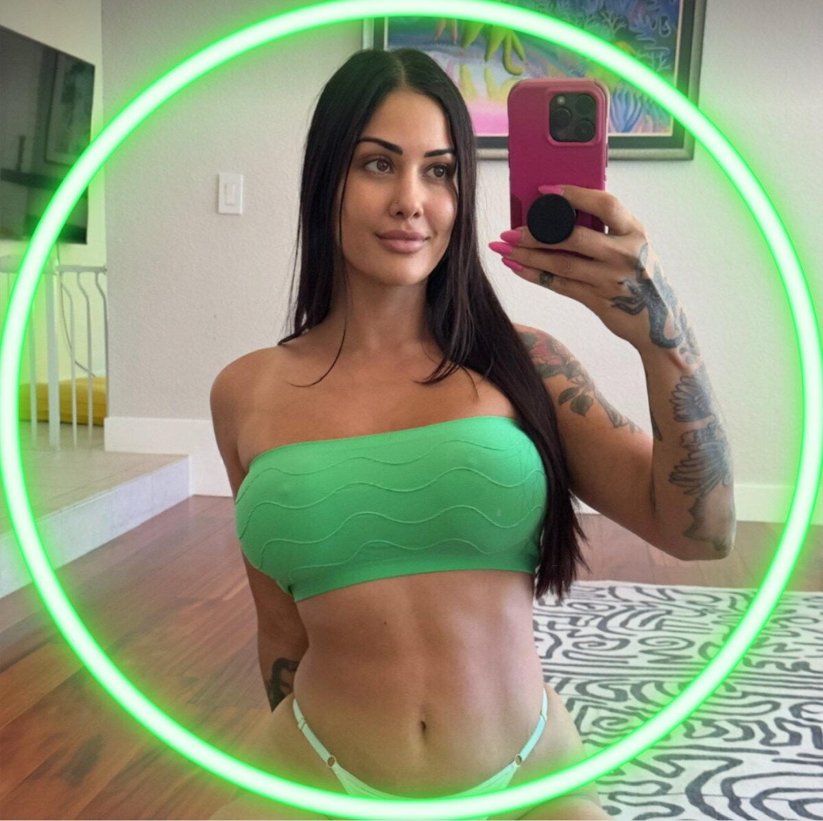 𝙋𝙖𝙞𝙜𝙚 𝙋𝙖𝙧𝙠𝙚𝙧 𝙑𝙄𝙋💋 profile picture