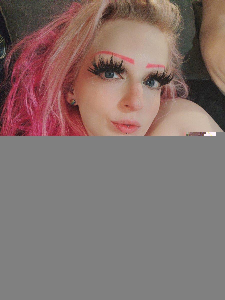 Pinkystoes profile picture