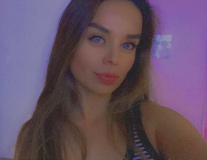 Queenliv411 profile picture