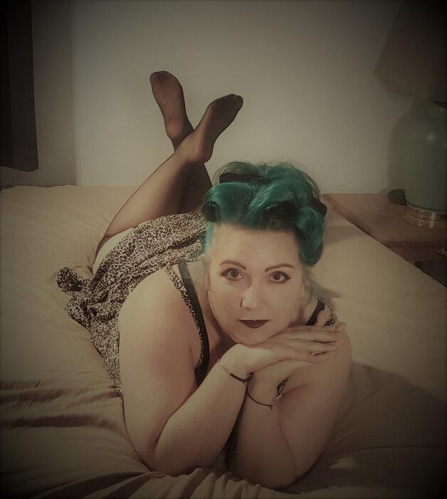 Ravynbrite profile picture