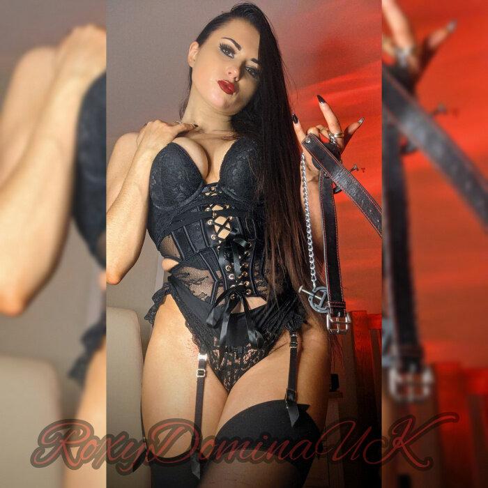 Roxydominauk profile picture