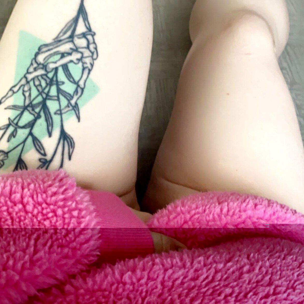 Tatsandtitties profile picture