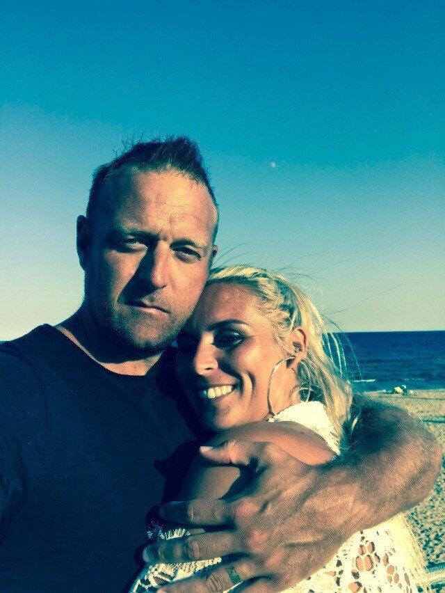 Ukhotwifecouple profile picture
