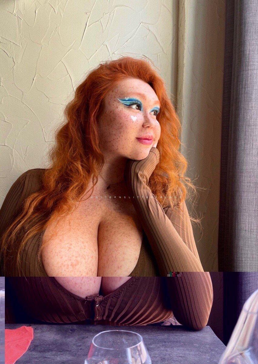 Unicornglitteryblood profile picture