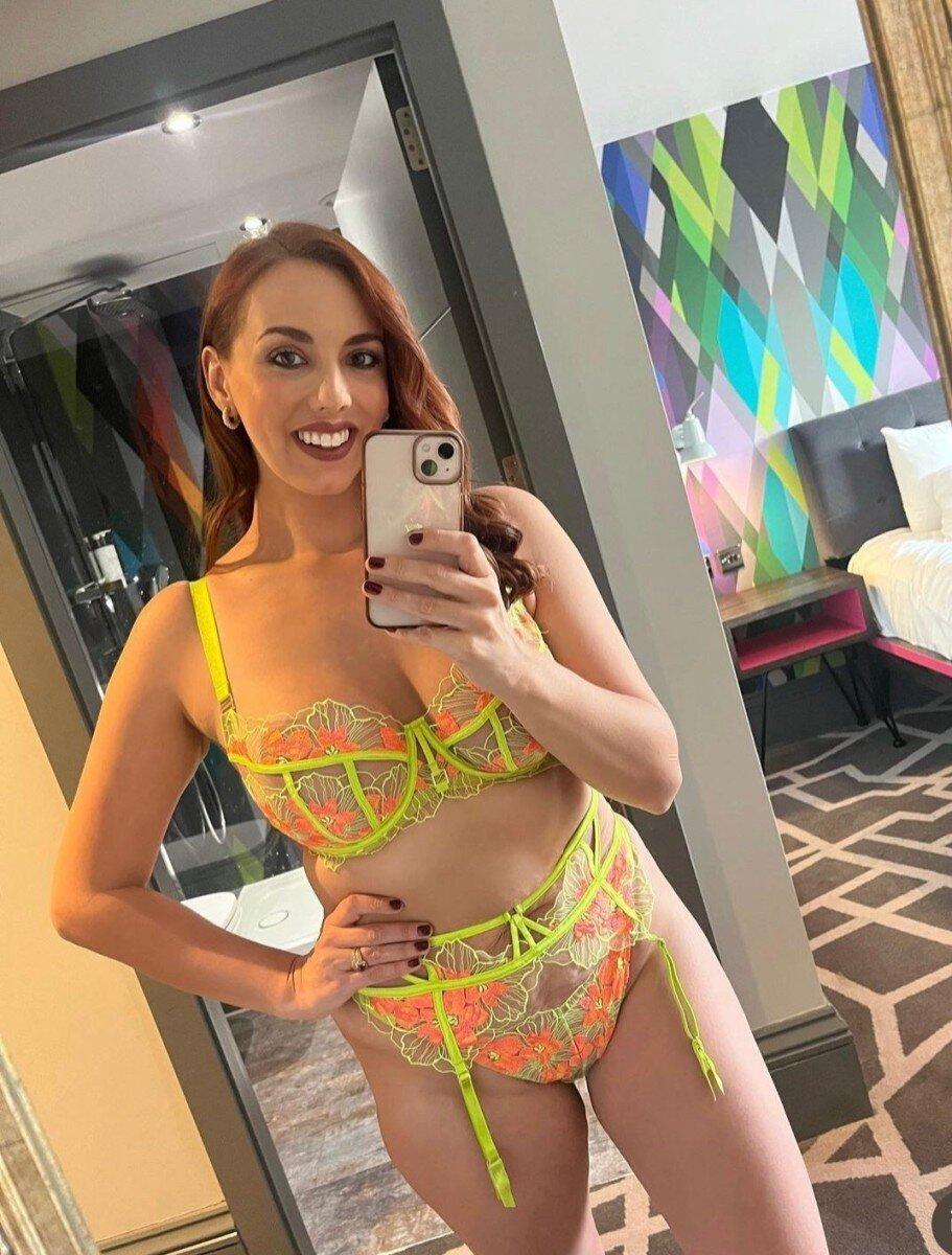 VistaWife profile picture