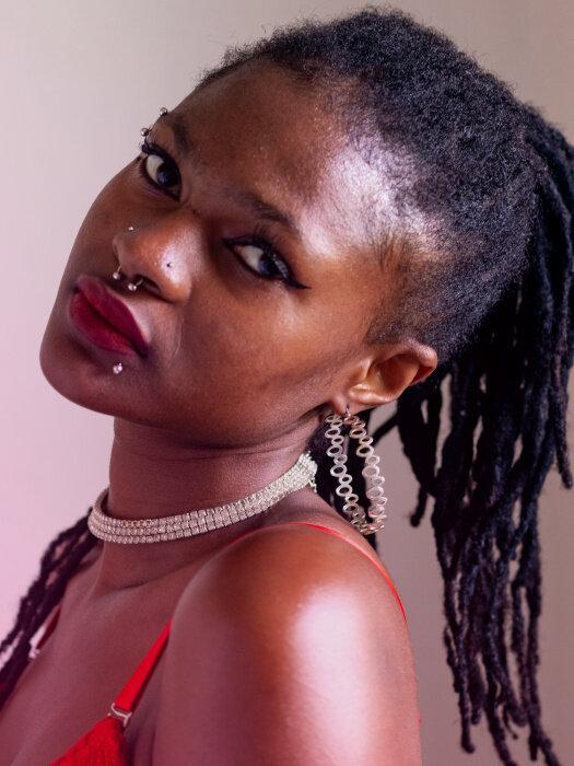 Vixenlittle1596 profile picture