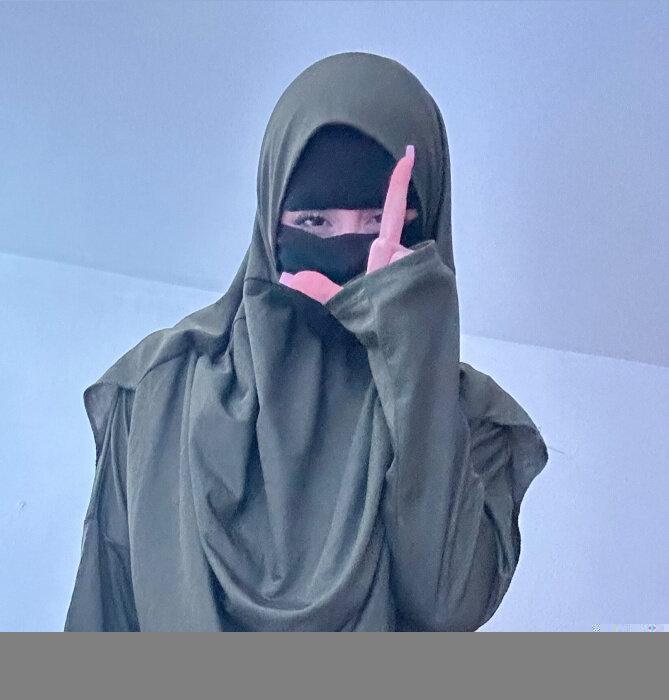 Yasminazizzi profile picture