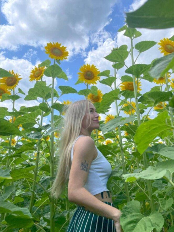 Yourlesbianx profile picture