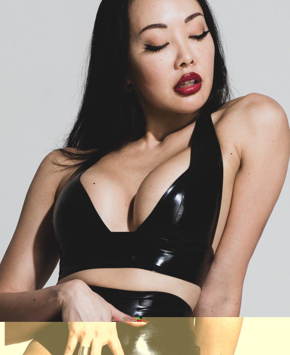 Youwillpleaseme profile picture