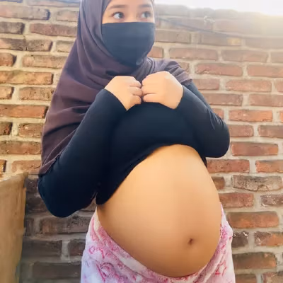 HIJABI PREGNANT SINGLE MOM โช๏ธ FREE PAGE! profile picture