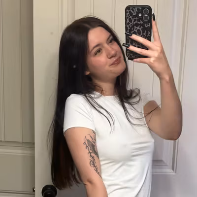 hottest bracefaced freshie on OF profile picture
