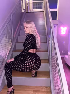 Kat Soles profile picture