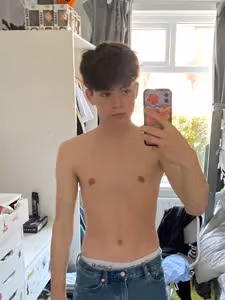 levy goth profile picture