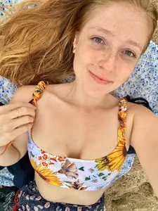 Hailey (free page) profile picture