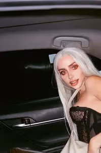 Naomi Woods profile picture