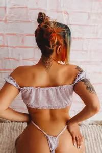 MoistManic999 profile picture