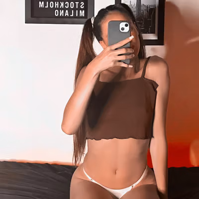 Rosy Lane 🦊 𝓑𝓮𝓼𝓽 𝓣𝓮𝓮𝓷 ✨ profile picture