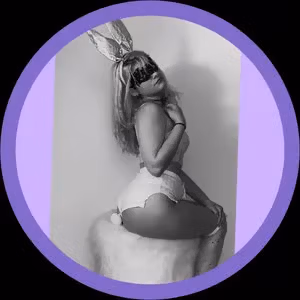 𝙻𝙸𝚃𝚃𝙻𝙴 𝚅𝙸𝙾𝙻𝙴𝚃🆓😈💜 profile picture