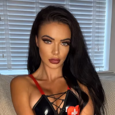 Ellie ๐ฆน๐ปโโ๏ธ Pegging Mistress ๐ฐ๐ค FREE profile picture