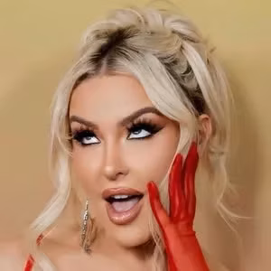 โค๏ธโ๐ฅ tana mongeau profile picture