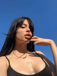 Stasy🕷 profile picture