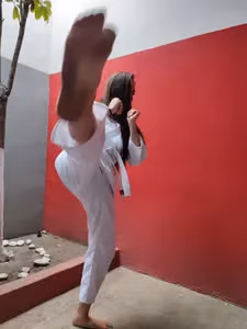 Miranda Taekwondo feet profile picture