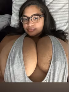 Milky titties profile picture