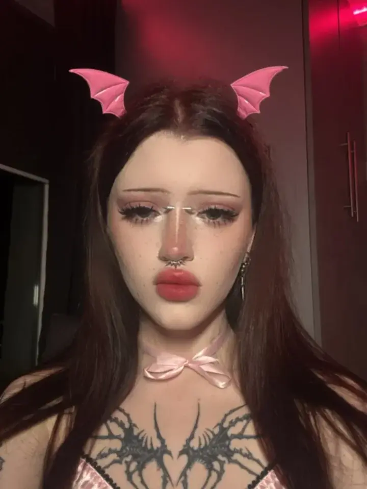 ๐๐ฅ๐๐ฑ๐โก๏ธ profile picture