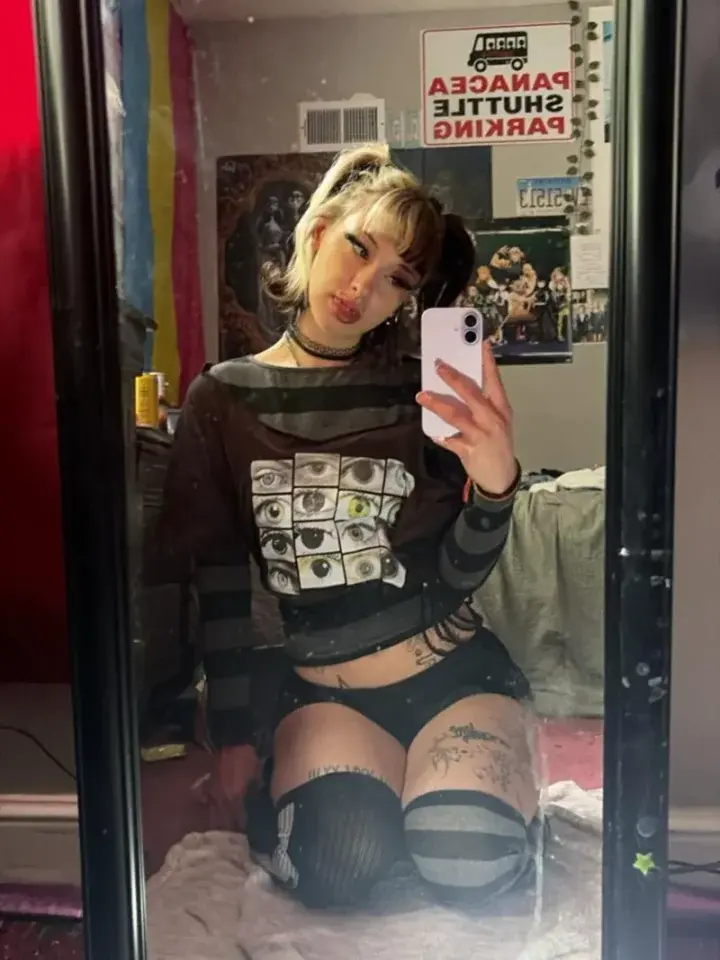 Kat profile picture