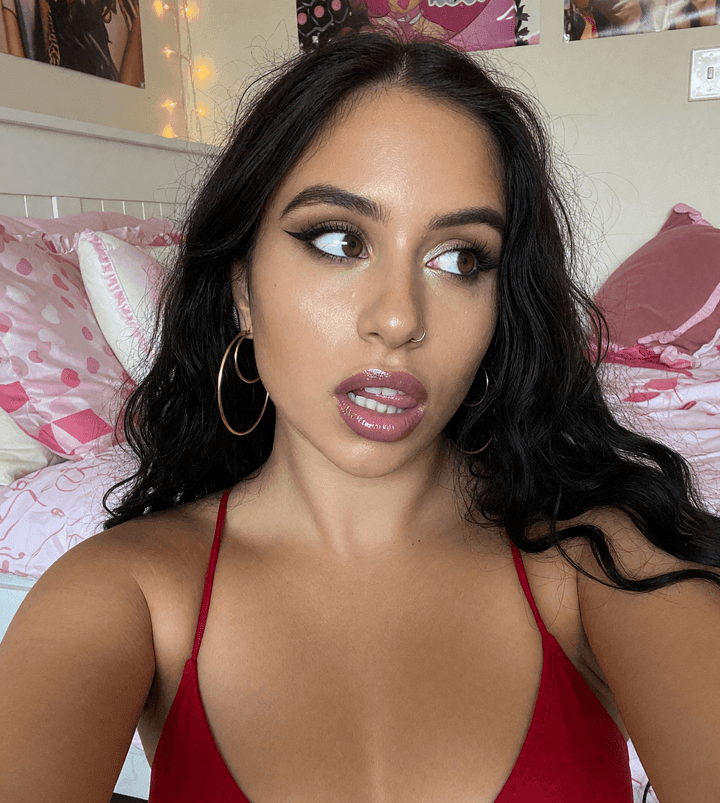 🧘🏼♀️Nadia✨FREE PAGE 🌸 profile picture