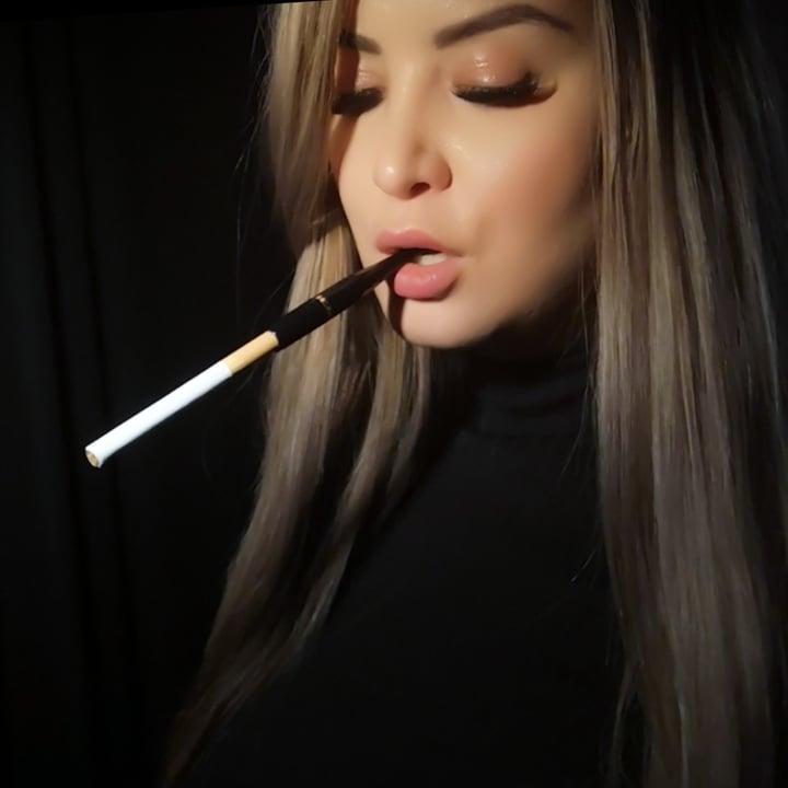 Ambersmokes profile picture