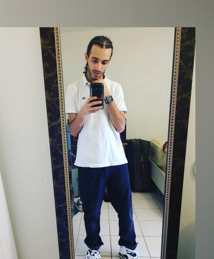 Bigdickarab813 profile picture