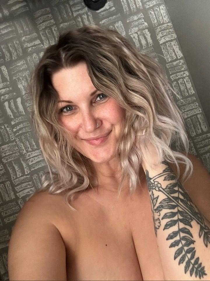 Charlie London profile picture