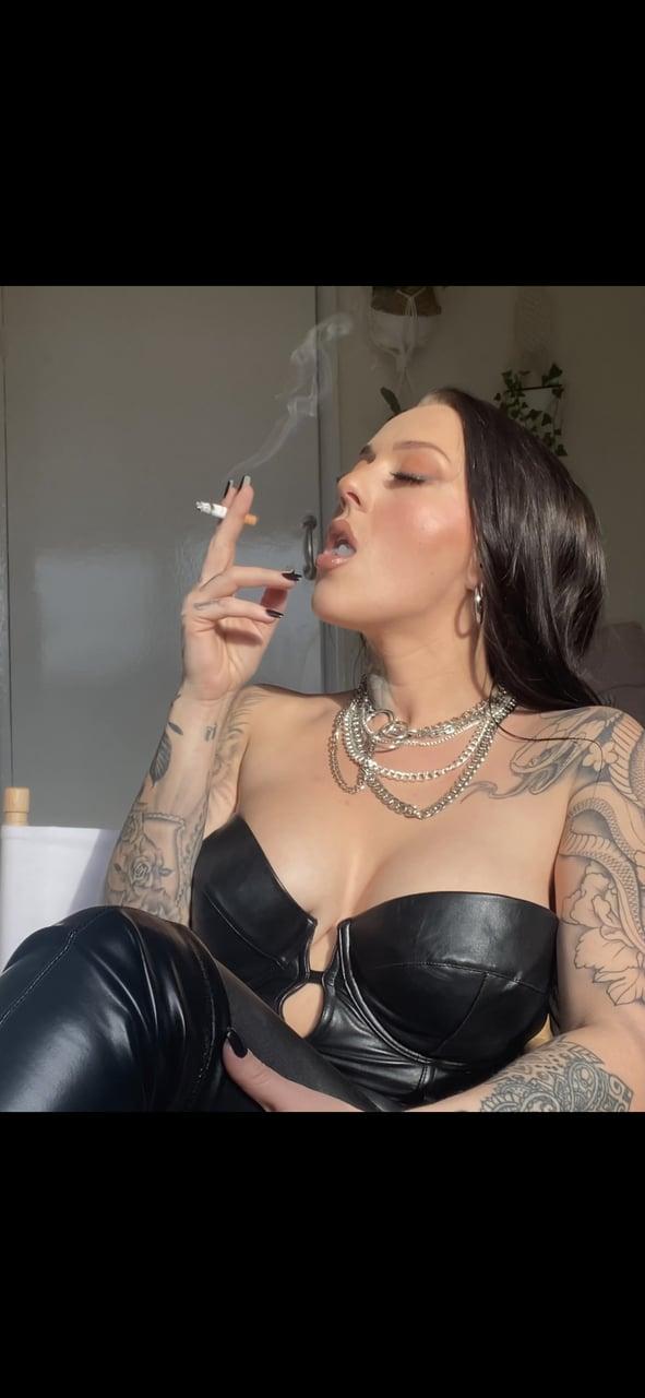 Dollydarling profile picture