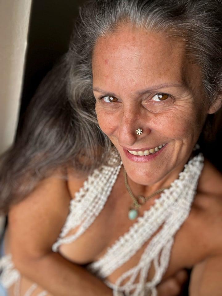 Elle Anthony - Your OF Mommy profile picture