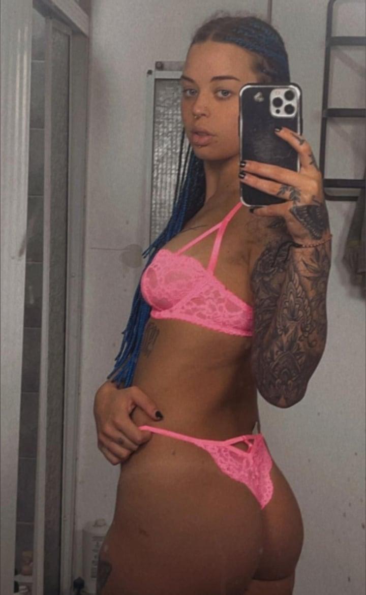 Hazy Divyne profile picture