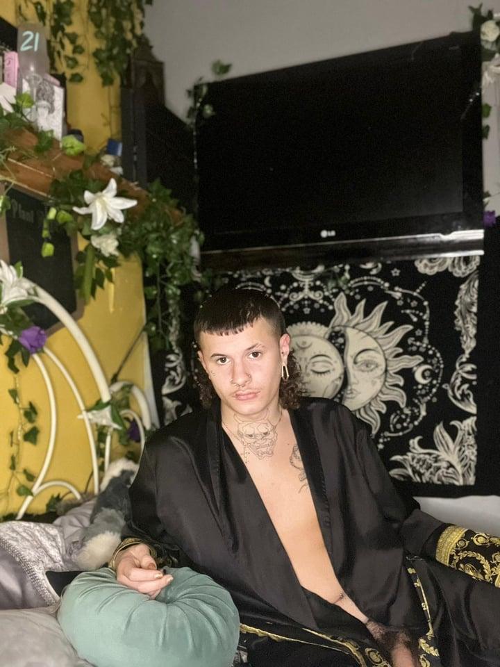 Lbutmakeitdirty profile picture