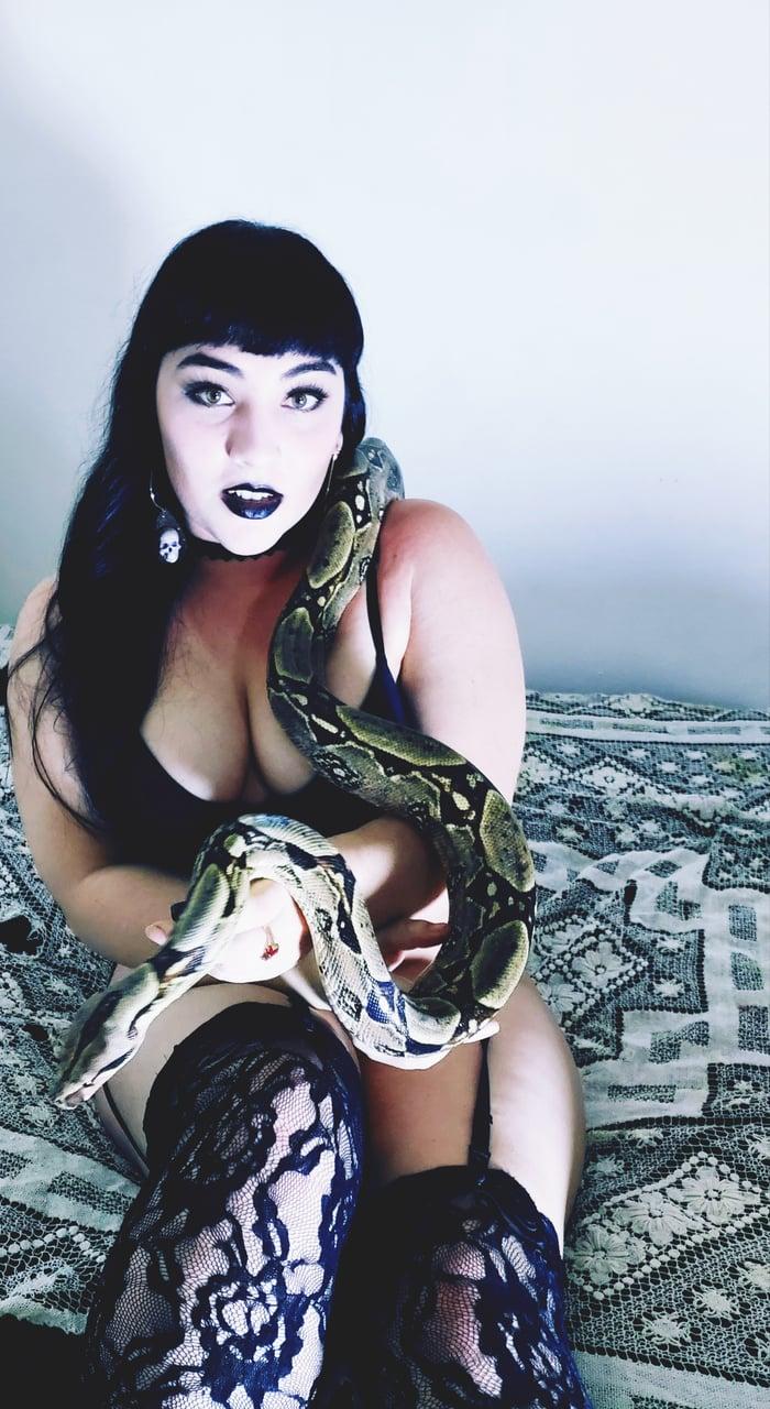 Lunamaryjane profile picture