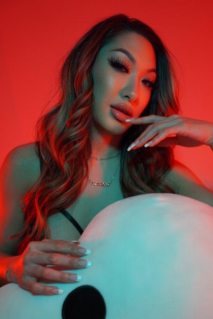 Midnight Vixen profile picture