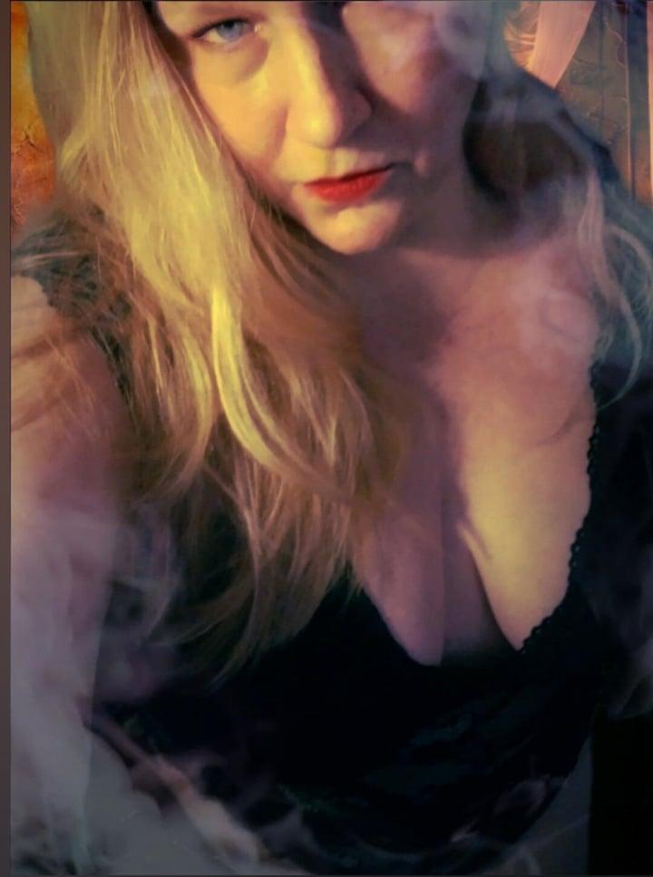 🌒𐌑❍❍𝛈𝑳ล𝛛Ⴘ 6.4 𝜥🌘 profile picture