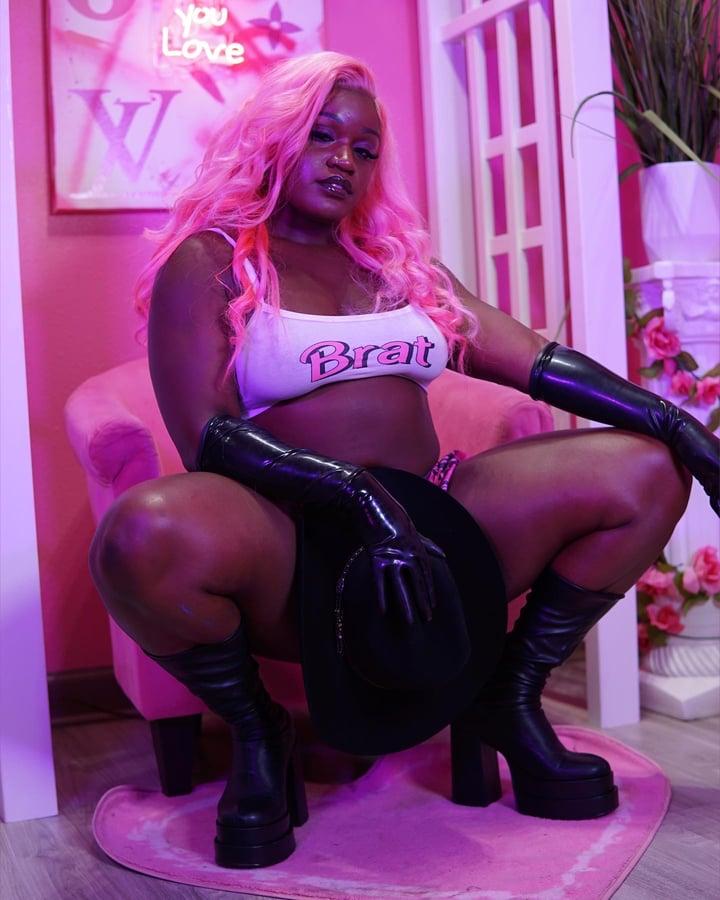 Queenmelaninsdungeonn profile picture