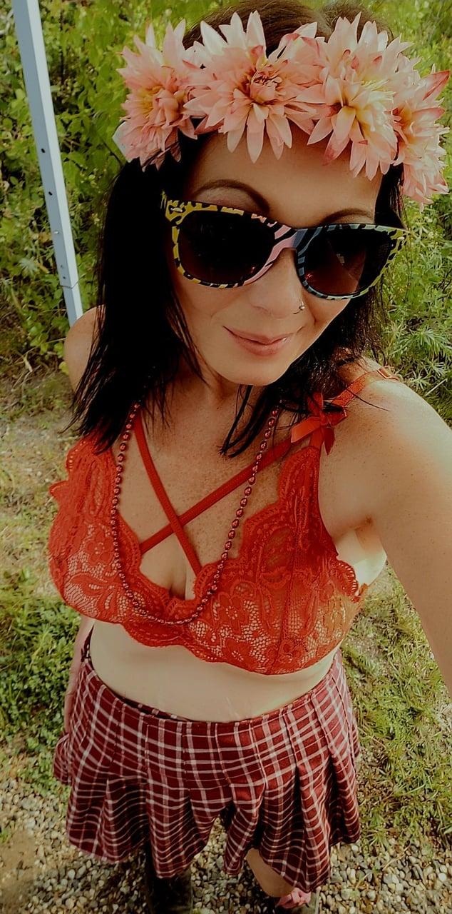 Rosy profile picture