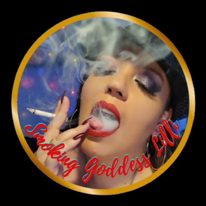 Smoking Goddess Lilli profile picture