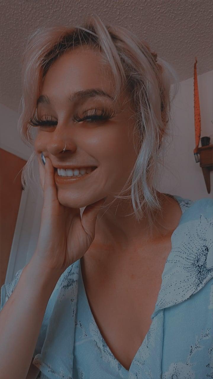 Violetmeadows123 profile picture